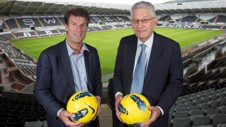 Michael Laudrup and Prof Richard B Davies