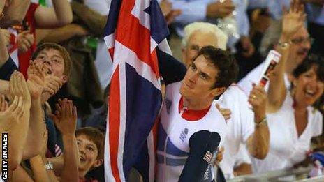 Geraint Thomas celebrates 2012 gold