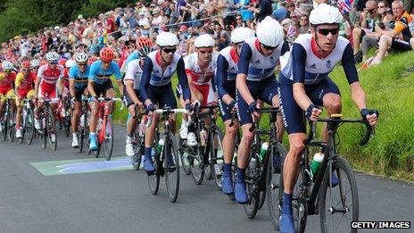 Bradley Wiggins leads his teammates up Box Hill at the 2012 Olympics