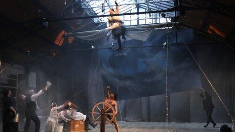 Les Naufragés du Fol Espoir (Aurores)