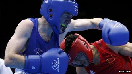 Paddy Barnes v Zou Shiming