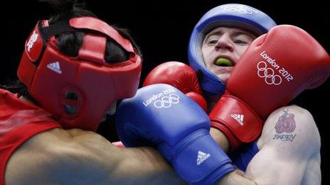 Paddy Barnes v Zou Shiming