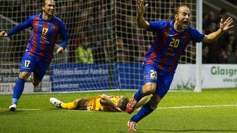 Levante's Juanlu celebrates scoring the opening goal against Motherwell