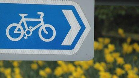 Cycle path sign