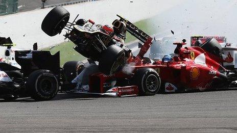 Romain Grosjean crash