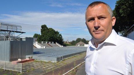 Mark Ling at Broomhill Swimming Pool in Ipswich