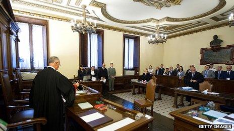 Opening court session in Vatican, 29 Sep 12