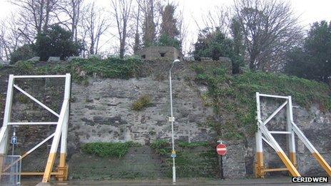 Supporting wall at Cardigan Castle