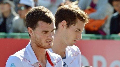 Jamie Murray (left) and Andy Murray (right)