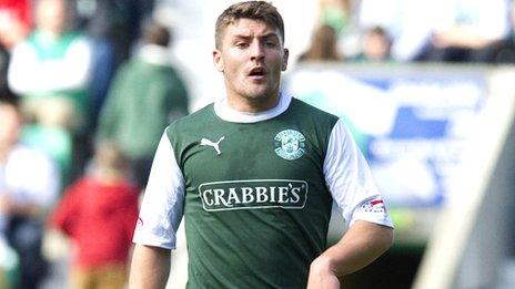 Hibernian midfielder Gary Deegan