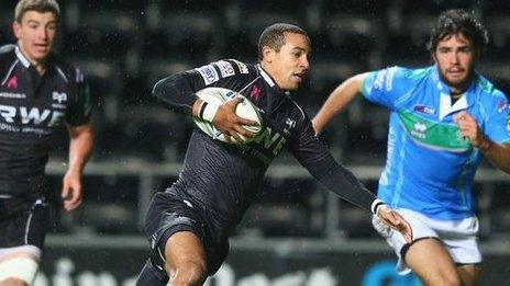 Wing Eli Walker scores a memorable opening try for the Ospreys against Treviso as the 2012/13 Heineken Cup gets underway