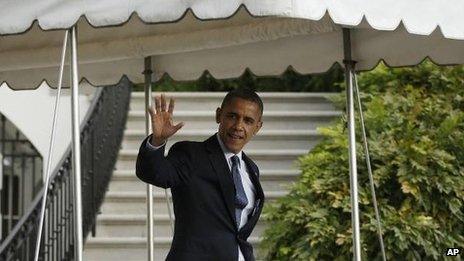 Barack Obama walking out of the White House (19 Oct)