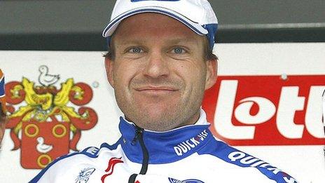 Steven de Jongh during his cycling days in 2008