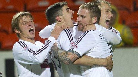 Hearts celebrate Paterson's opener