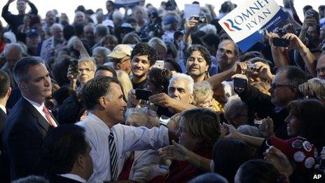 Mitt Romney meets supporters in Tampa, Florida. Photo: 31 October 2012