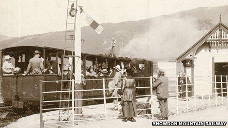 Early photograph of Llanberis station