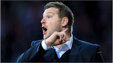 Karl Robinson