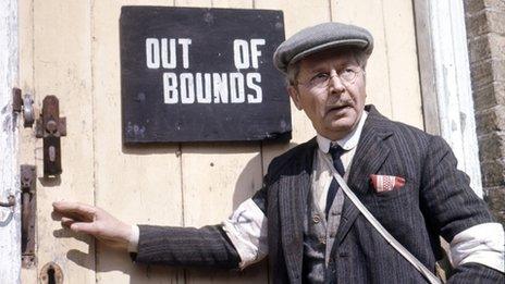 Clive Dunn as Lt Cpl Jack Jones in 1968