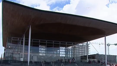 Y Senedd