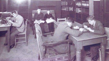 Pupils work at Worcester College in the 1930s