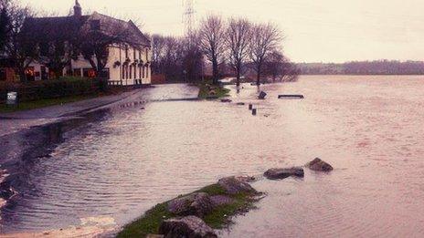 The Ferry Boat Inn at Stoke Bardolph