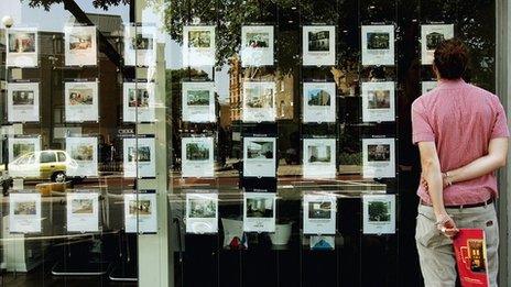 An estate agency in London