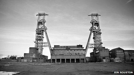 Clipstone headstocks