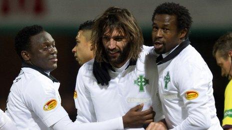 Georgios Samaras celebrates putting Celtic ahead against Dundee