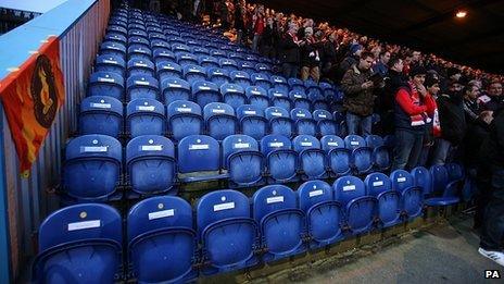 96 empty seats in tribute to Hillsborough victims at Mansfield Town