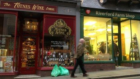 Shops in Totnes High Street