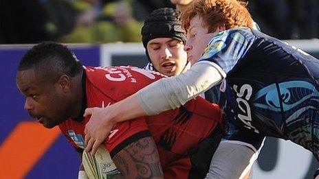 Mathieu Bastareaud scores for Toulon