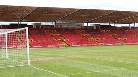 Gateshead v Barrow