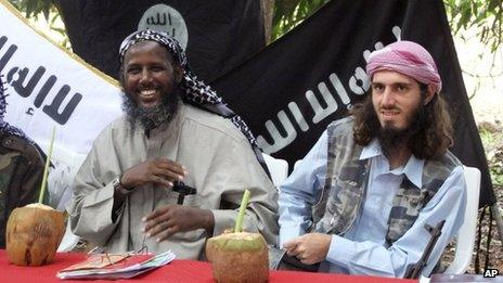 Militant Islamists Mukhtar Abu Mansur and Omar Hammami (R) in Mogadishu, Somalia, on 11 May 2011