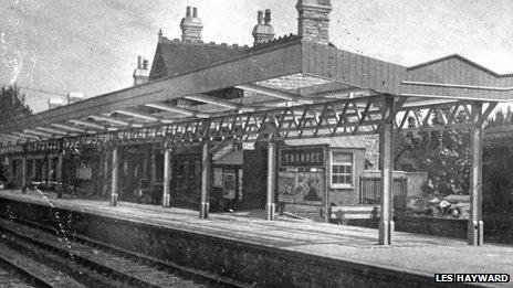 Swanage station in 1937 during the construction of its canopy