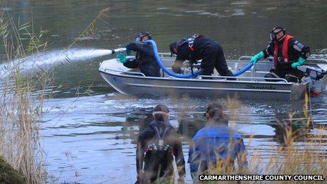 Exercise to remove lakes at Llanelli of topmouth gudgeon