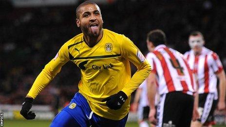 Leon Clarke