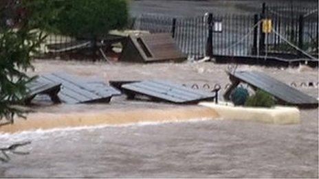 Flooding at Copley Arms, Hessenford