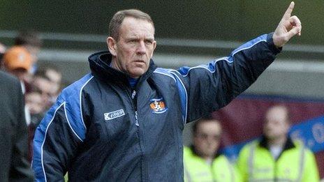 Kilmarnock manager Kenny Shiels