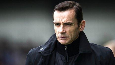 St Mirren manager Danny Lennon