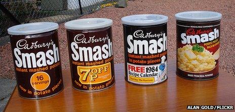 Smash cans - two from 1970s, left, and two from the 1980s (photo by Alan Gold/Flickr