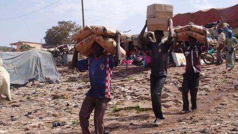 Aid being delivered in Mali