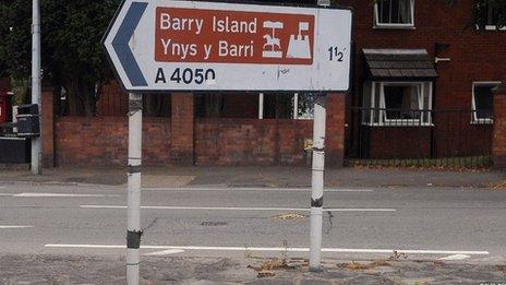 Barry Island sign