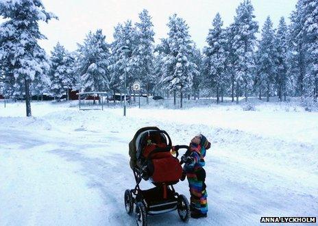 Children in the snow