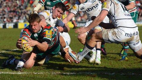 Ed Slater scores a try for Leicester Tigers against Sale Sharks