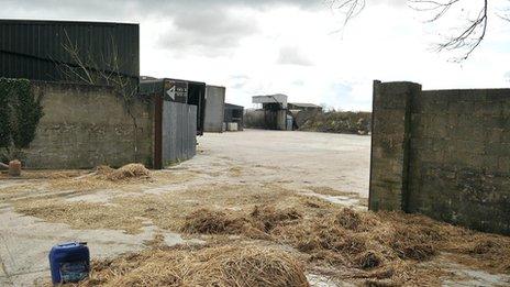 Search being carried out on the south Armagh/Louth border