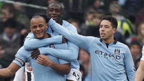 Vincent Kompany celebrates