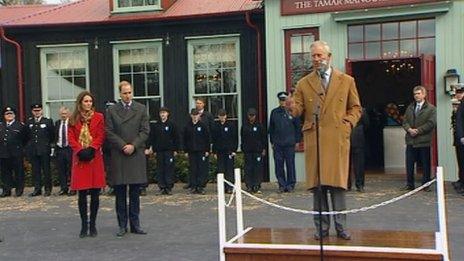 Outdoor centre opening