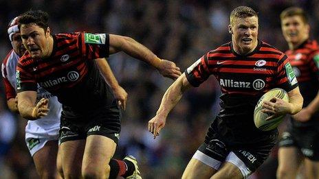 Chris Ashton (right) scores Saracens' second try after an inside pass from Brad Barritt (left)