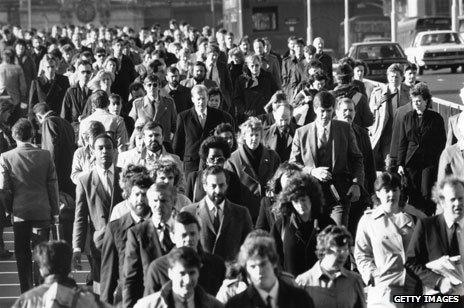 City workers in London, 1987