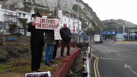 Protesters in Dover at second berthing trial